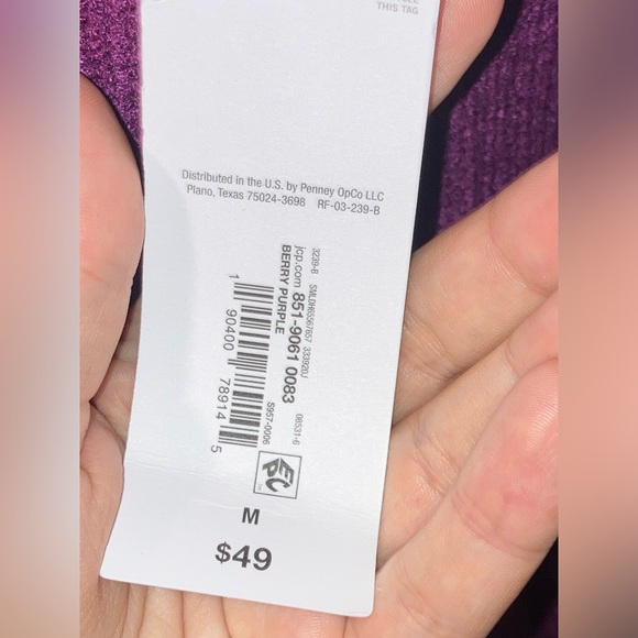 Liz Claiborne sweater - Picture 2 of 5